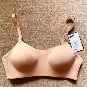 Knix The One & Only Scoop Bra. Size Medium in Warm Sand. NWT